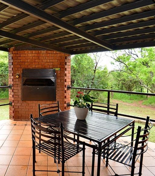 Monateng Safari Lodge Wallmannstal Εξωτερικό φωτογραφία